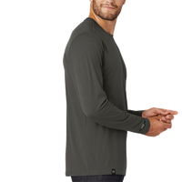 New Era Heritage Blend Long Sleeve Crew Tee, Graphite, Right Sleeve view