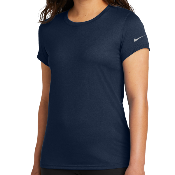 Nike Women's Swoosh Sleeve rLegend Tee, College Navy, Front view