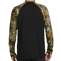 Russell Outdoors Realtree ® Colorblock Performance Long Sleeve Tee, Black / Realtree Edge, Back view